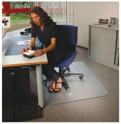 Floortex Ultimat Polycarbonate Chair Mat for hard floors 890mm x 1190mm rectangular cut