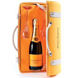 Veuve Clicquot Champagne Traveller