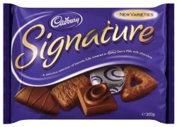 Cadbury Signature Biscuits Selection 300g