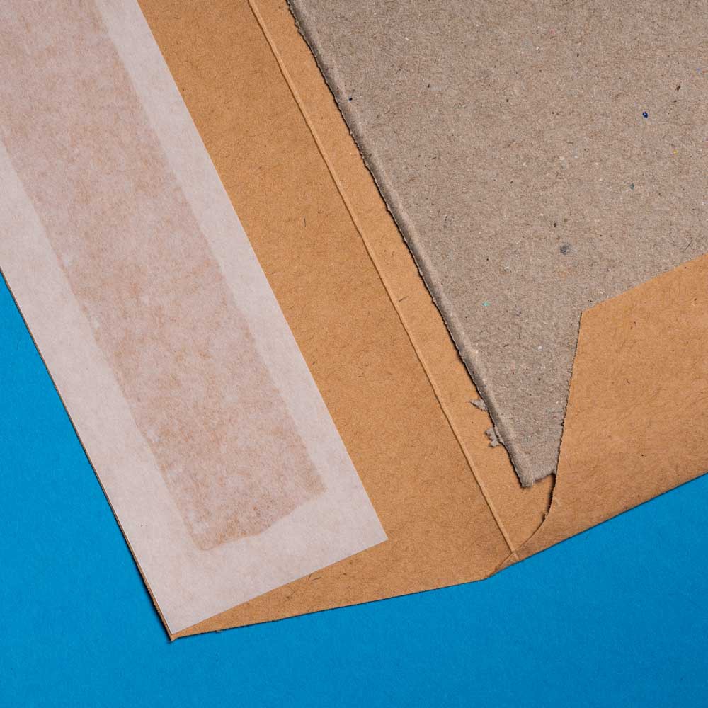 Purely Everyday C4 Manilla Peel and Seal Board Backed Envelopes 125s - Image 7
