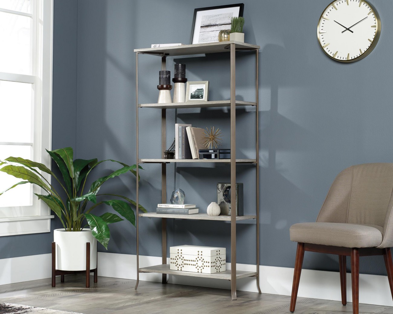 Teknik Bookcase