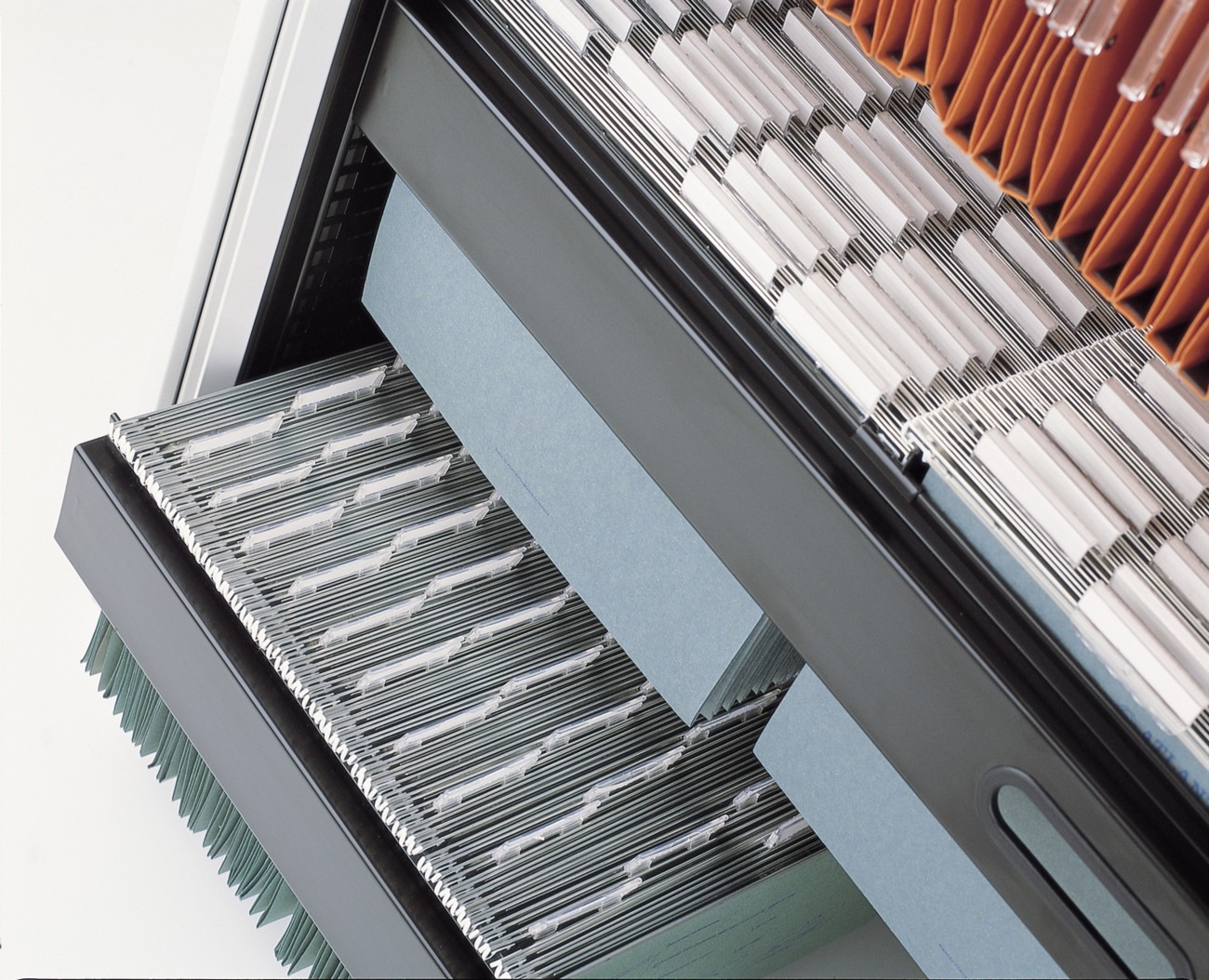 Bisley Aufhängerahmen ET408RFPS333 Schwarz 703 x 356 x 119 mm